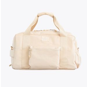 Beis The Sport Duffle in Beige